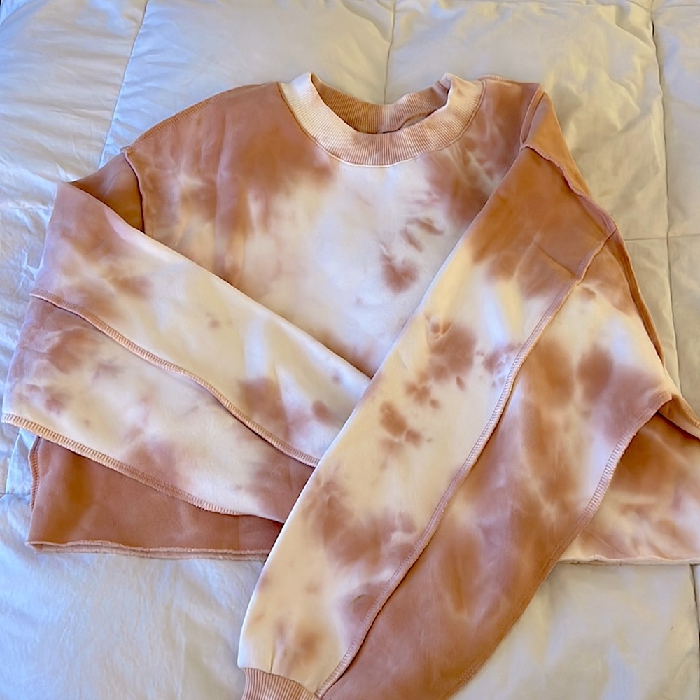 Cropped Tie Dye Sweatshirt Small